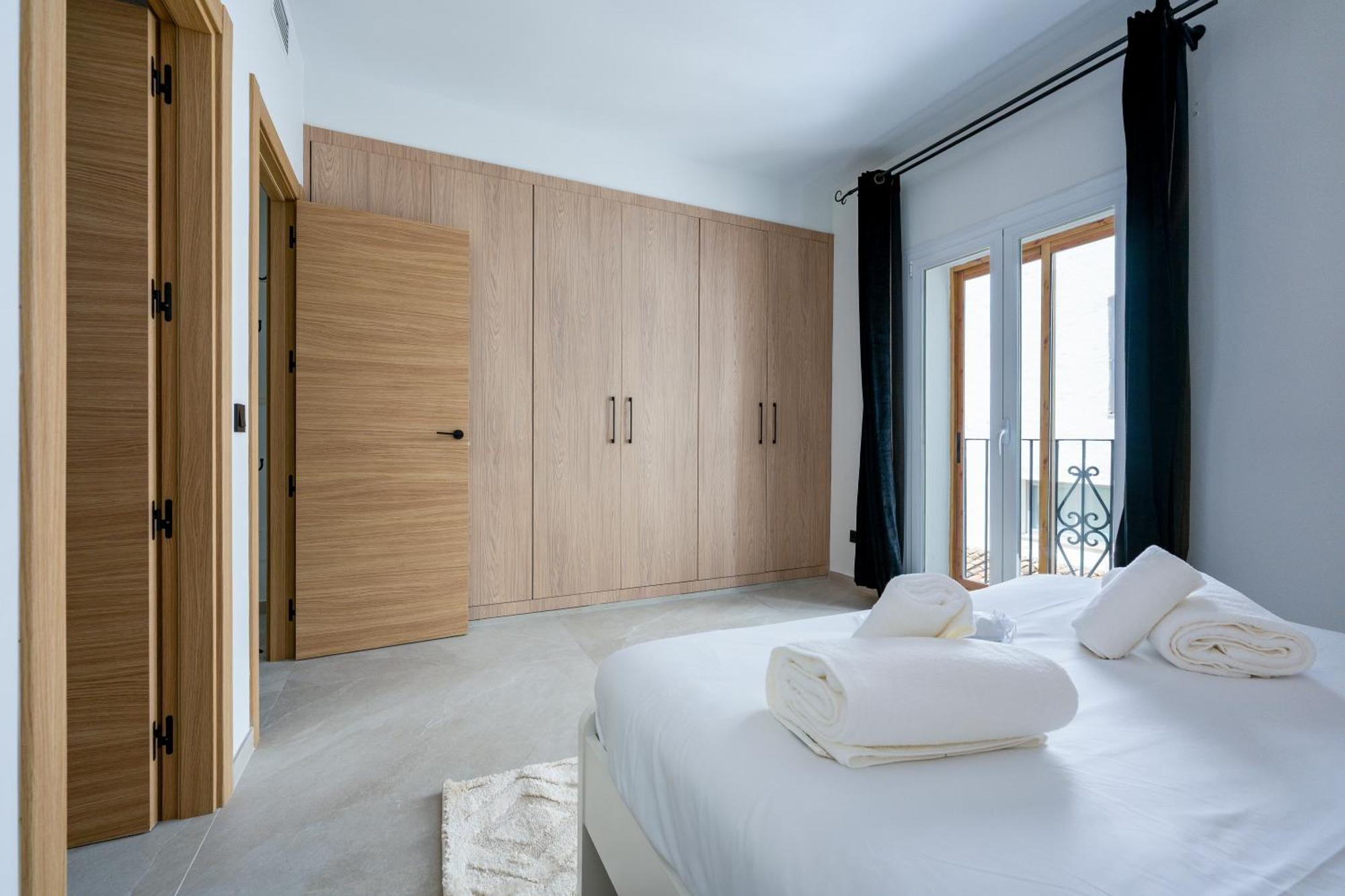 243-Fully Renovated-Puerto Banus Marbella Front Line Penthouse Daire Dış mekan fotoğraf