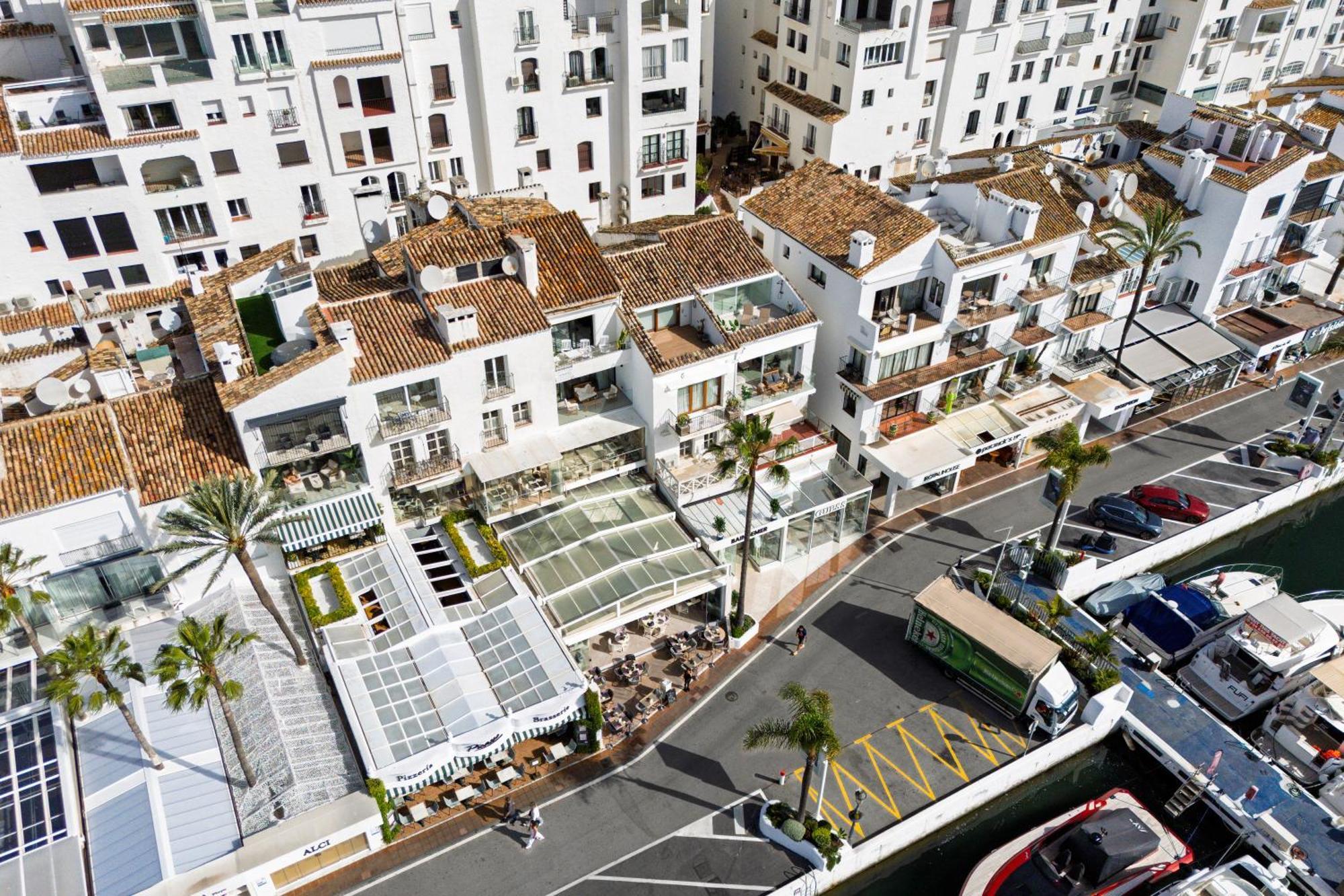 243-Fully Renovated-Puerto Banus Marbella Front Line Penthouse Daire Dış mekan fotoğraf