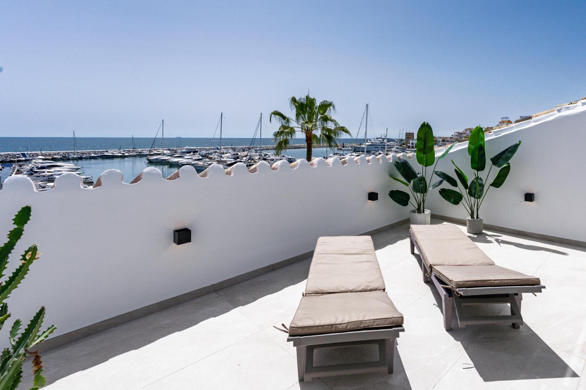 243-Fully Renovated-Puerto Banus Marbella Front Line Penthouse Daire Dış mekan fotoğraf